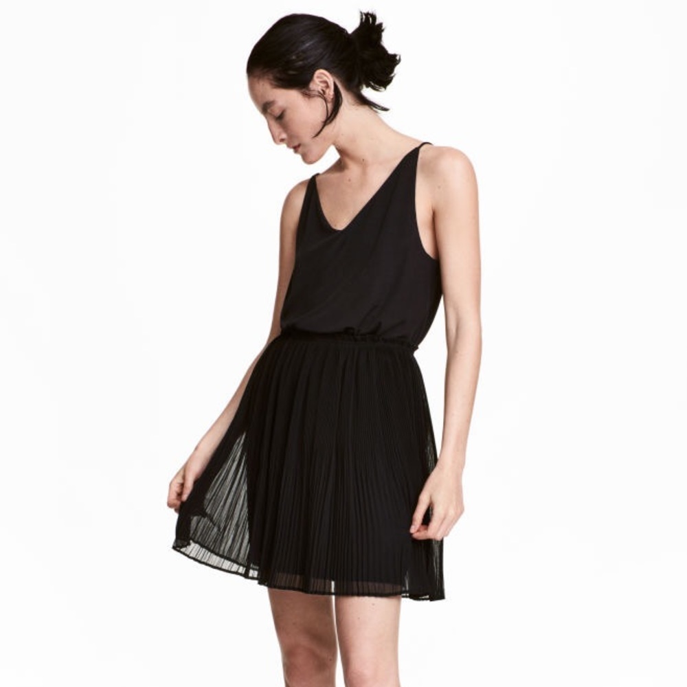 Pleated H&M Skirt